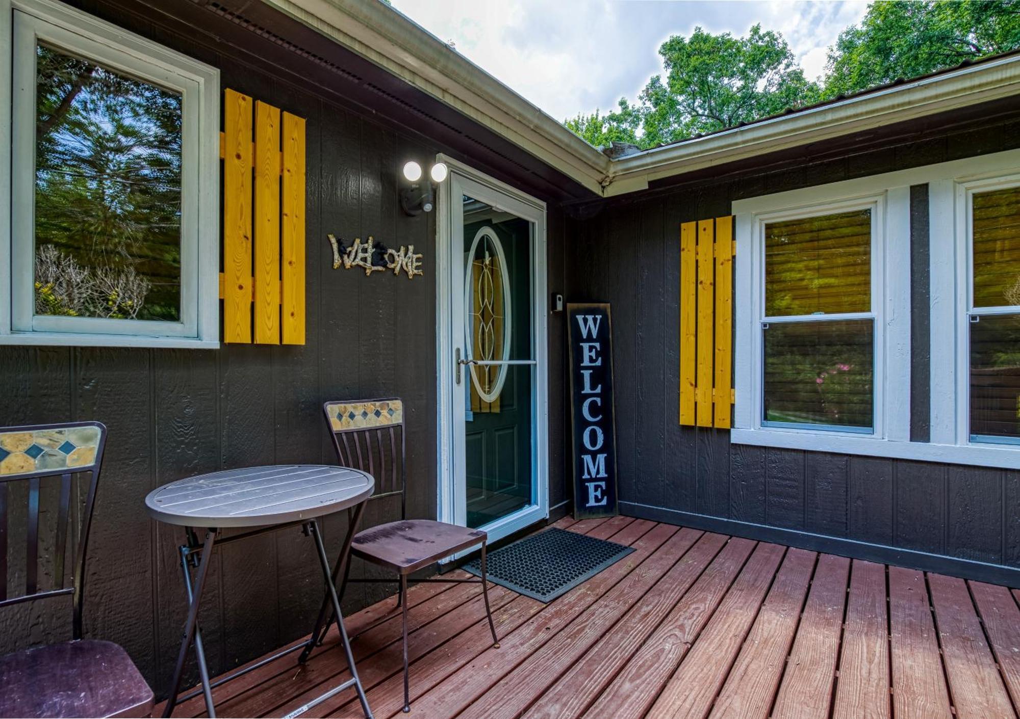 Whispering Winds, Hot Tub, Game Room, Wifi, 1089 Free Tickets Each Paid Day, Dollywood And More Gatlinburg Bagian luar foto